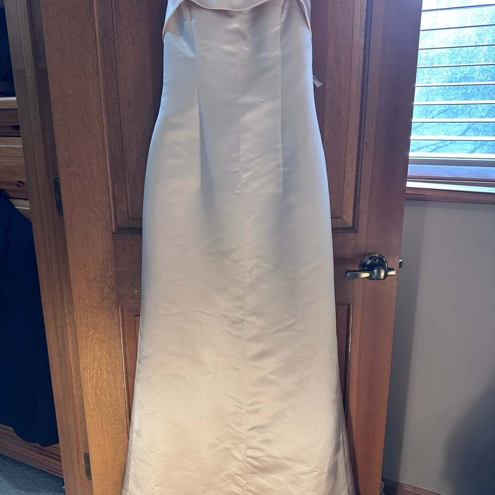 Elegant Cream Evening Gown